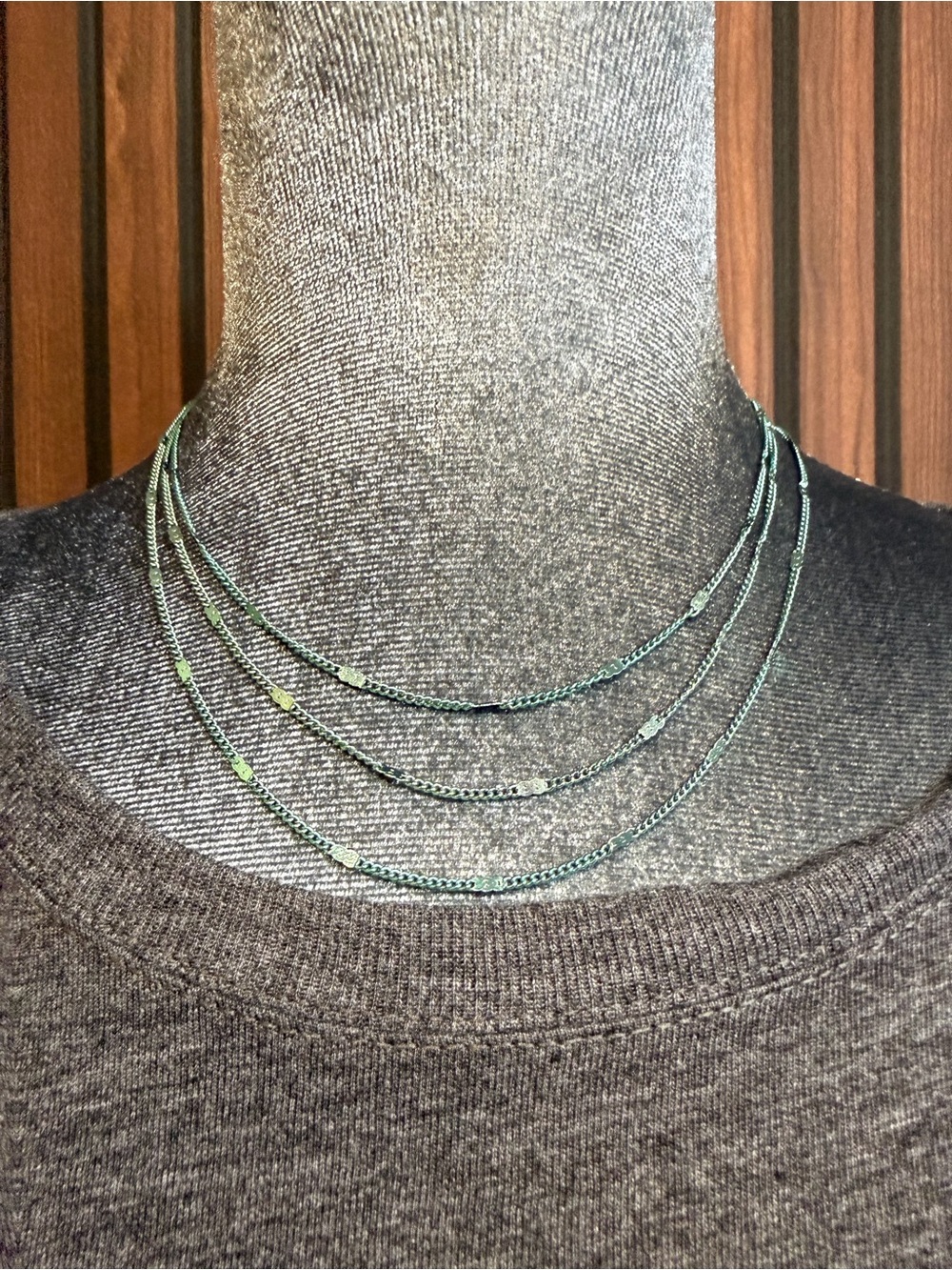 Melania Clara Green Multi-Strand Layering Necklace Magnetic Closure